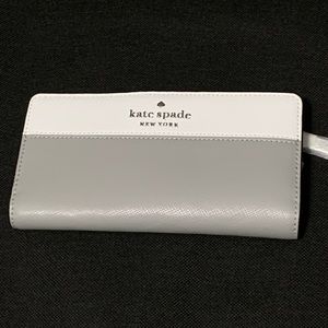 NWT Kate Spade Large Slim Bifold Wallet
